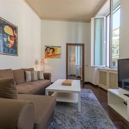 Palazzo Borghese Lovely Flat Rome Exterior photo