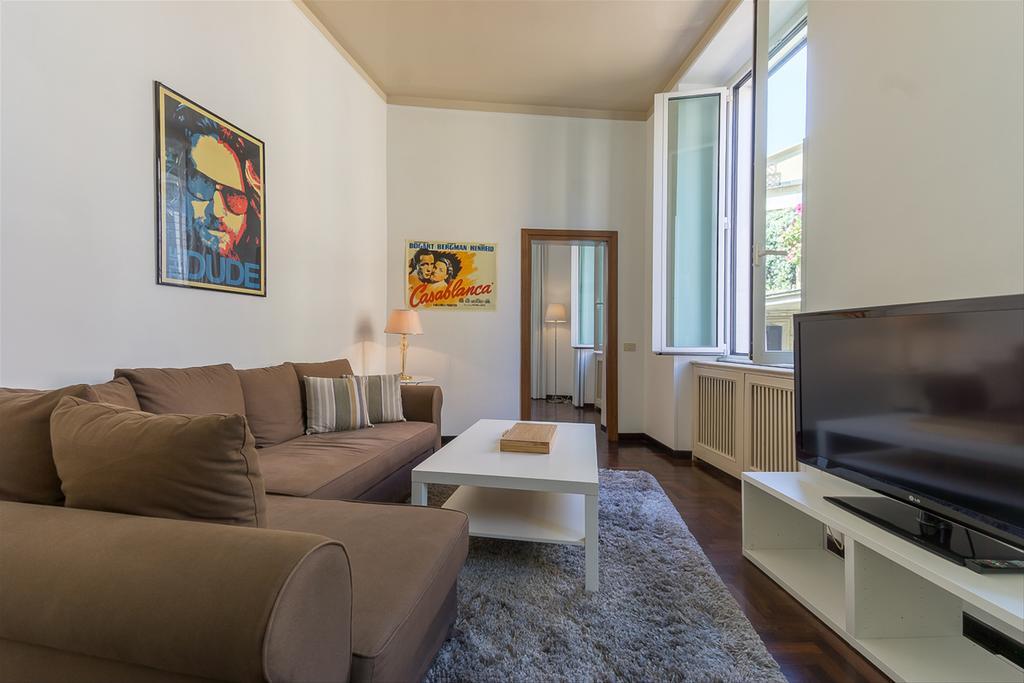 Palazzo Borghese Lovely Flat Rome Exterior photo
